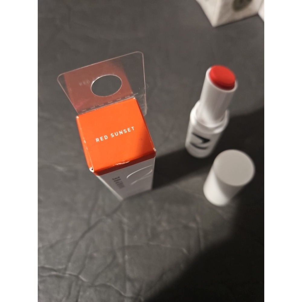 Morphe 2 Good Talk Blotted Matte Lipstick Red‎ Sunset New